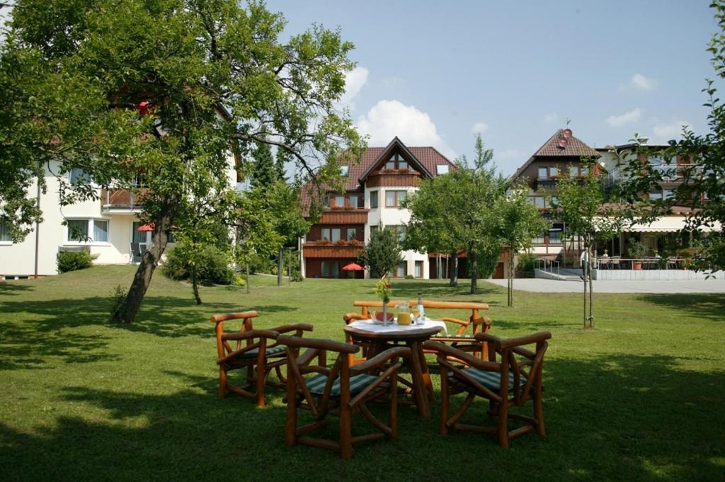 Landgasthof Loewen Neubulach 외부 사진