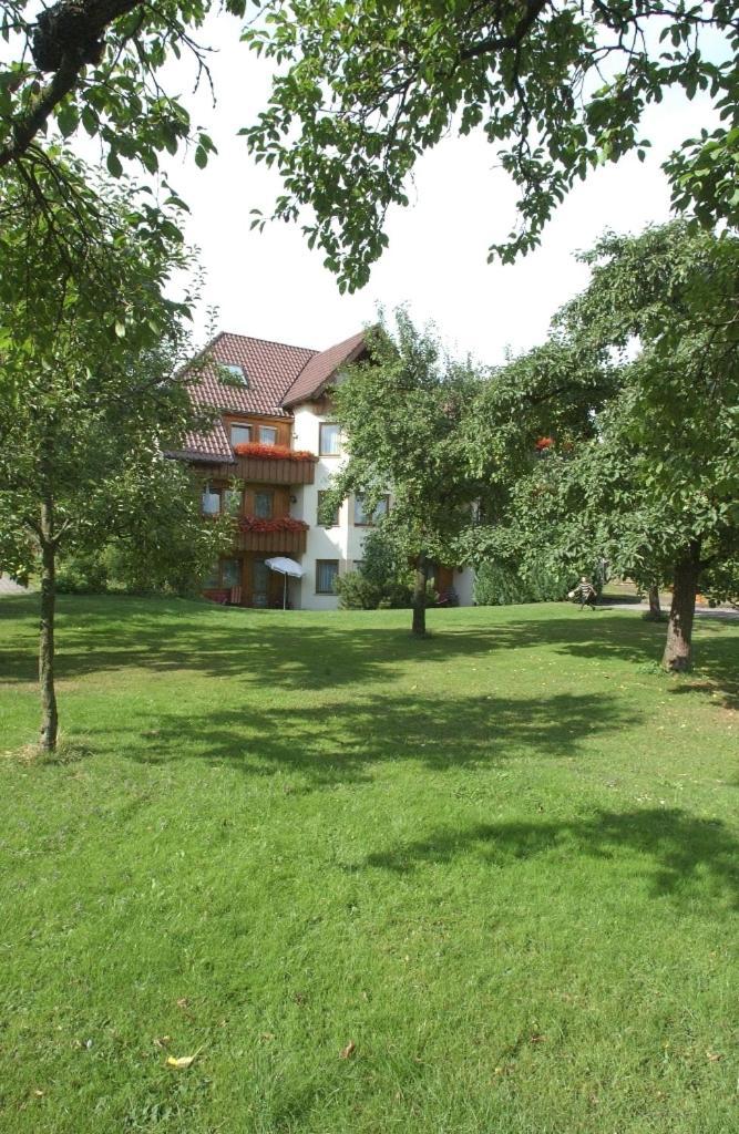Landgasthof Loewen Neubulach 외부 사진